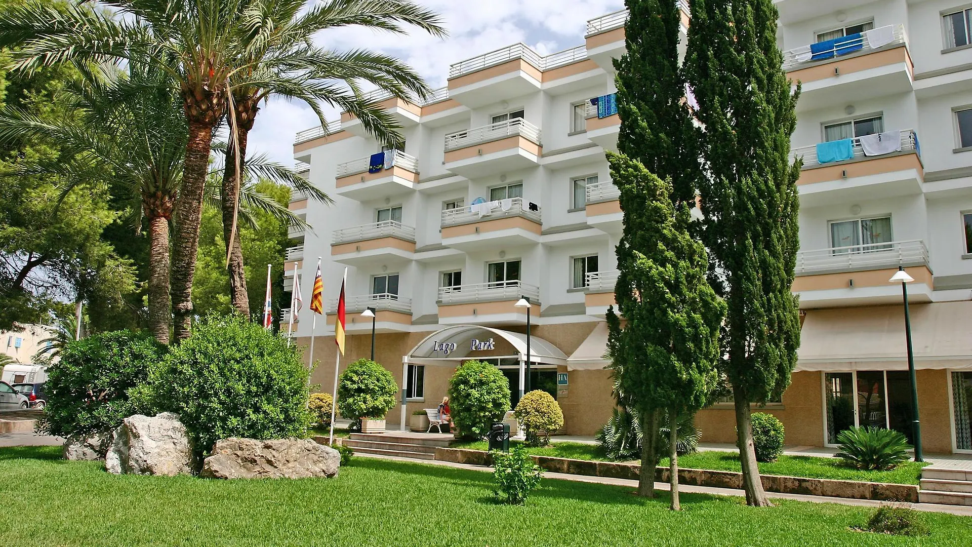 Hsm Lago Park Playa de Muro  Aparthotel